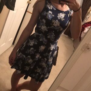 🎁 5 for $20 👗 Blue Flower Dress